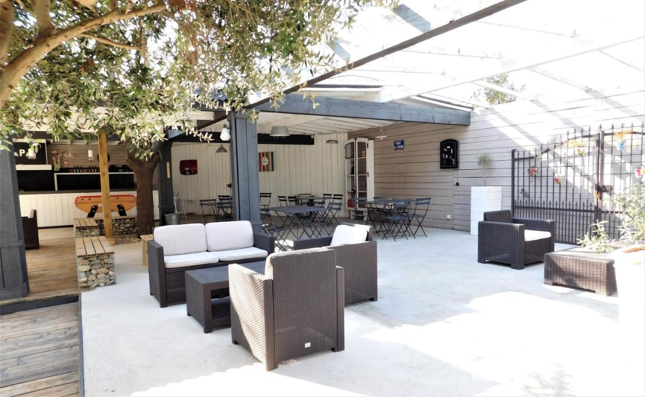 Le Prieure Saint Louis Bed & Breakfast Floure ภายนอก รูปภาพ
