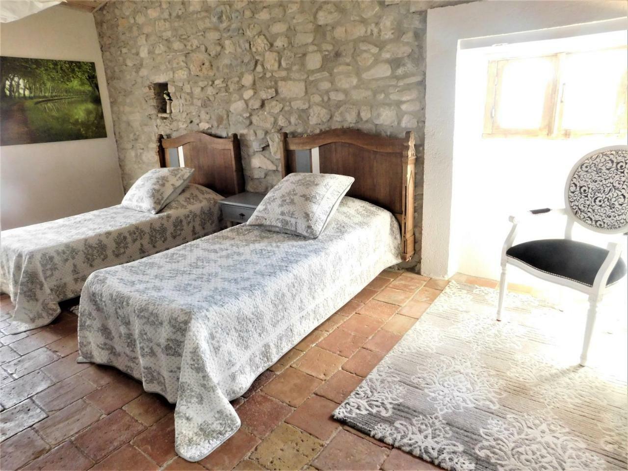 Le Prieure Saint Louis Bed & Breakfast Floure ภายนอก รูปภาพ