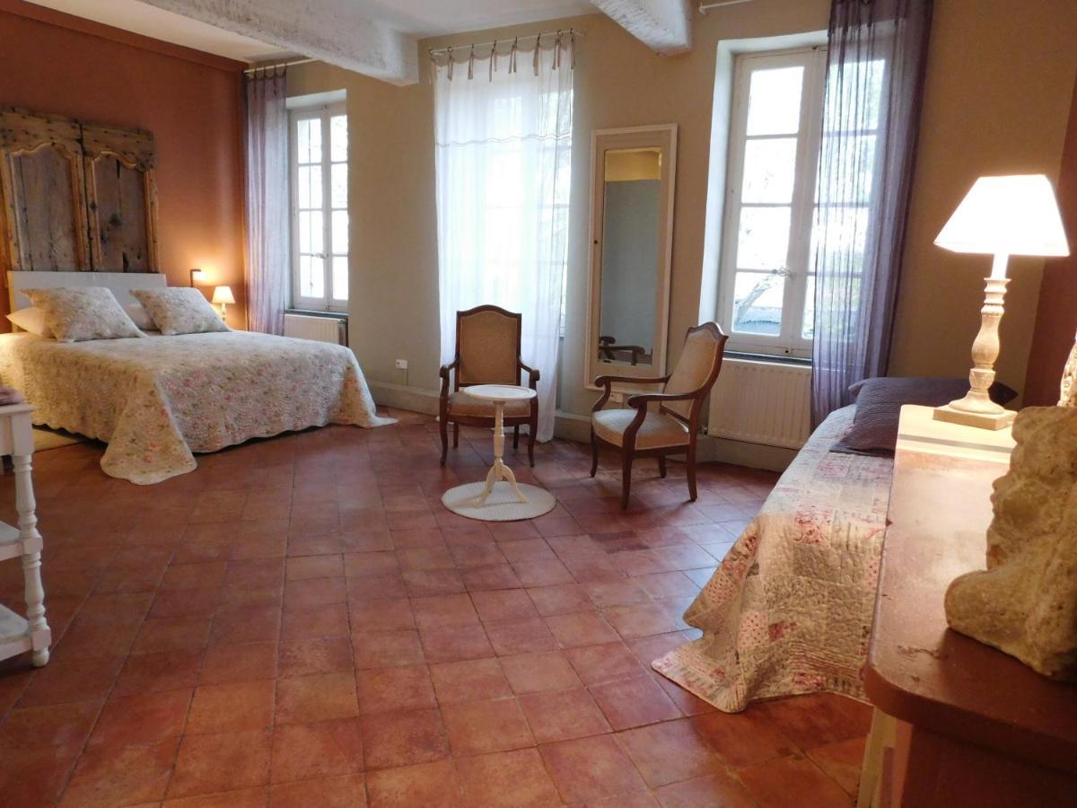 Le Prieure Saint Louis Bed & Breakfast Floure ภายนอก รูปภาพ